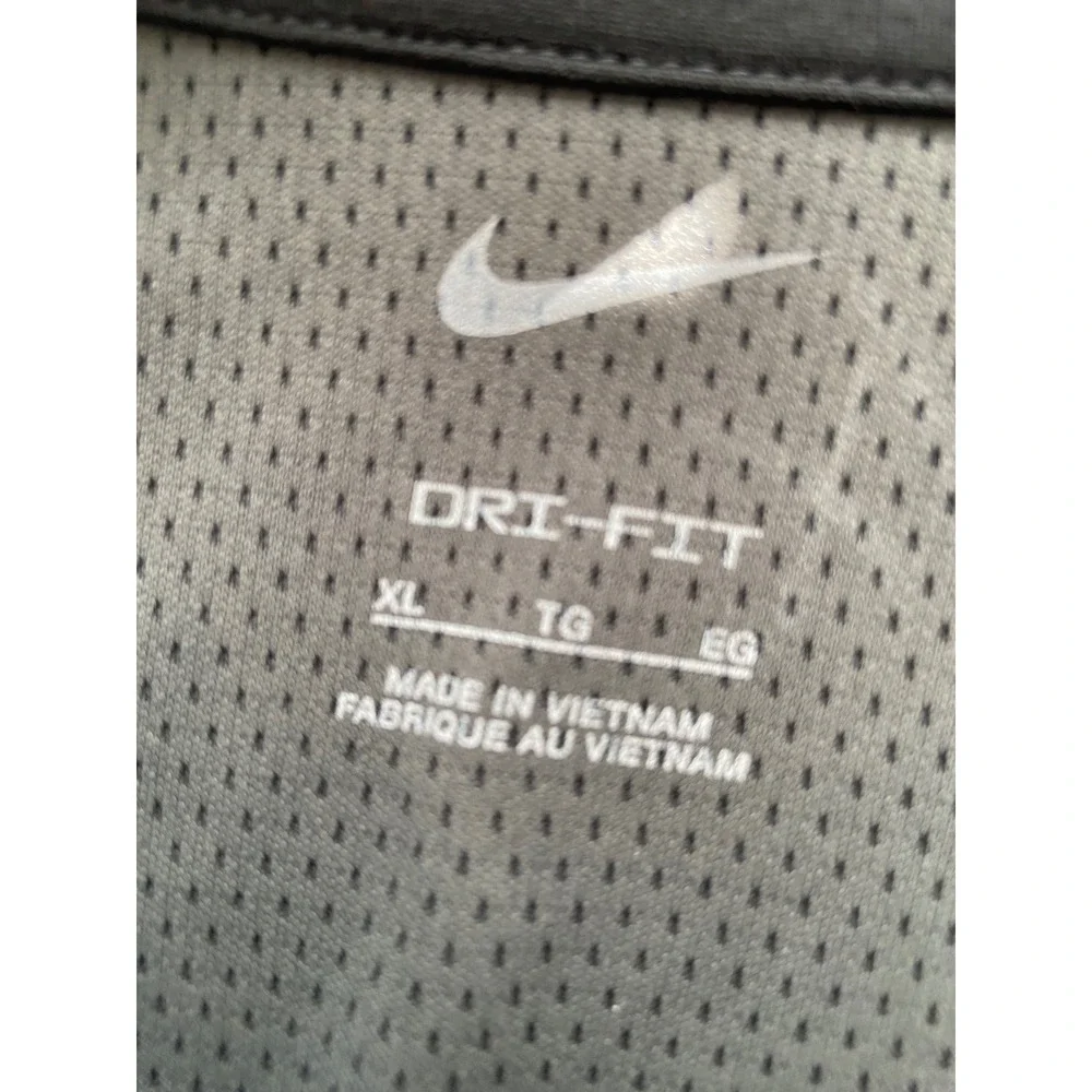 Nike Dri-FIT UV Victory 1/2 Zip Pullover Women's XL Black Long Sleeve Golf Top - Picture 8 of 10